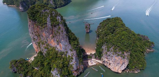 James Bond island